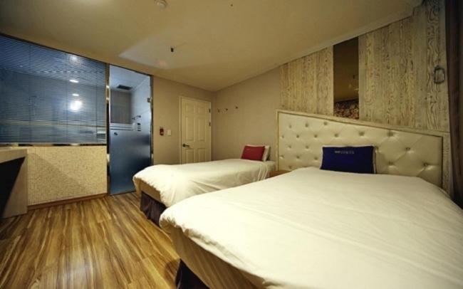 Central Hotel Changwon Exterior foto